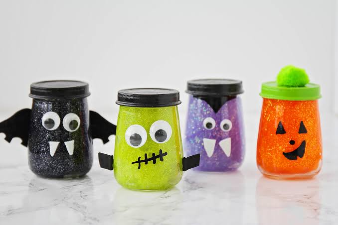 HALOWEEN SLIME  MAKING